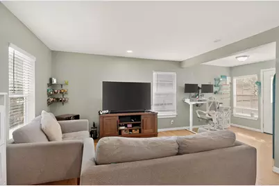 3818 Mount Everest Street, Dallas, TX 75211 - Photo 5