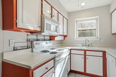 827 W Harwood Road #D, Hurst, TX 76054 - Photo 15