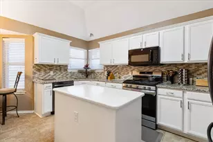 905 Forest Hollow Dr, Hurst, TX 76053 - Photo 13