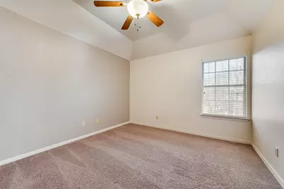 4601 Edge Creek Lane, Arlington, TX 76017 - Photo 35