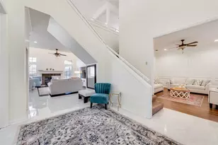 4601 Edge Creek Ln, Arlington, TX 76017 - Photo 9