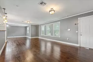 102 E Southland Ave, Marlin, TX 76661 - Photo 7