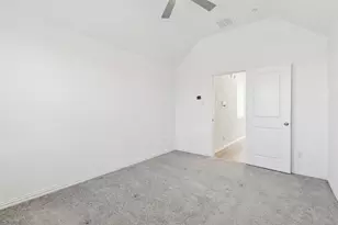 5250 Springlake Pkwy, Haltom City, TX 76117 - Photo 19