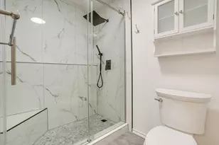 4422 Westdale Ct, Fort Worth, TX 76109 - Photo 11