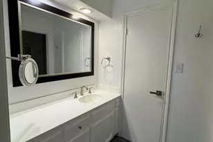 4422 Westdale Ct, Fort Worth, TX 76109 - Photo 9