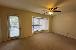 4422 Westdale Ct, Fort Worth, TX 76109 - Photo 5