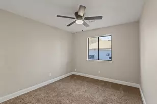 1129 Harvest Hill Ln, Lancaster, TX 75146 - Photo 9