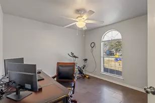 205 Vista Ridge Dr, Venus, TX 76084 - Photo 11