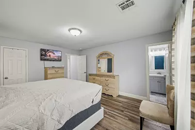 1204 Steinburg Lane, Fort Worth, TX 76134 - Photo 15