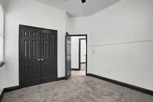 11431 Long Hill Ln, Balch Springs, TX 75180 - Photo 17