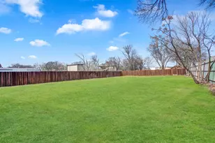 11431 Long Hill Ln, Balch Springs, TX 75180 - Photo 21