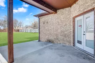 11431 Long Hill Ln, Balch Springs, TX 75180 - Photo 19