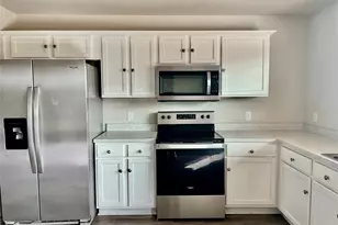 856 Towngreen Dr, Cleburne, TX 76031 - Photo 7