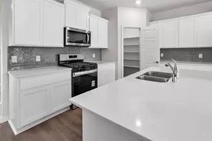 1307 Rusted Rail Dr, Princeton, TX 75407 - Photo 5