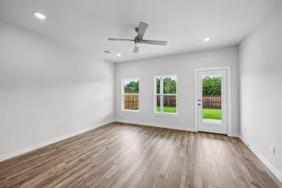 725 Vineyard Way, Forney, TX 75126 - Photo 7
