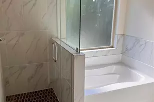 716 E 5th St, Bonham, TX 75418 - Photo 13