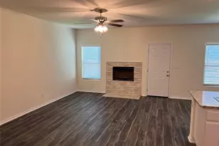 716 E 5th St, Bonham, TX 75418 - Photo 7