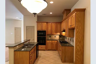 817 La Cima, Irving, TX 75039 - Photo 7