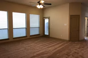 817 La Cima, Irving, TX 75039 - Photo 11