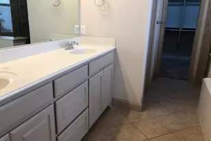 817 La Cima, Irving, TX 75039 - Photo 9