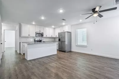 2608 S Fannin Avenue, Denison, TX 75020 - Photo 3