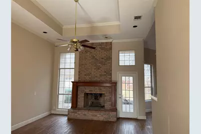 600 W Nash Street, Grapevine, TX 76051 - Photo 25