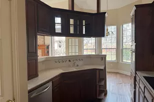 600 W Nash St, Grapevine, TX 76051 - Photo 7