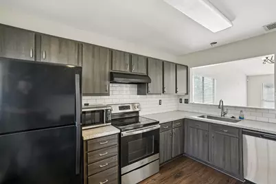 849 Bailey Drive, Cedar Hill, TX 75104 - Photo 11