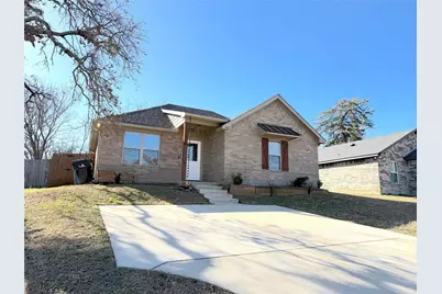 1108 W Day Street, Denison, TX 75020 - Photo 3