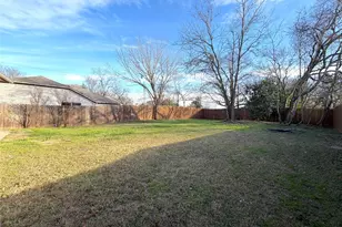 1108 W Day St, Denison, TX 75020 - Photo 19