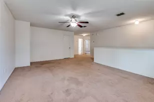 8402 Olivia Meadow Dr, Arlington, TX 76002 - Photo 11