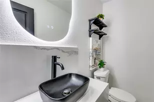 3895 Antigua Cir, Dallas, TX 75244 - Photo 17