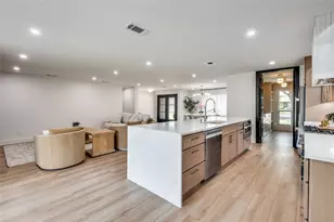 3895 Antigua Cir, Dallas, TX 75244 - Photo 9