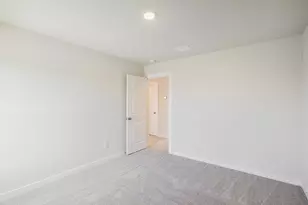450 Suffolk Dr, Ferris, TX 75125 - Photo 29