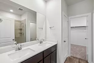 450 Suffolk Dr, Ferris, TX 75125 - Photo 19