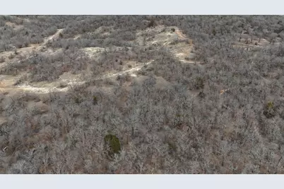 580 September Street, Bowie, TX 76230 - Photo 3