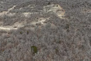 580 September St, Bowie, TX 76230 - Photo 3