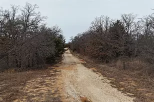 580 September St, Bowie, TX 76230 - Photo 7