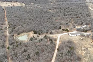 580 September St, Bowie, TX 76230 - Photo 5