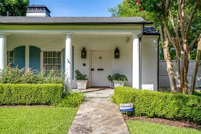 3667 Monticello Drive, Fort Worth, TX 76107 - Photo 3