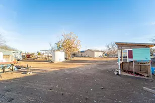 1318 W 2nd St, Breckenridge, TX 76424 - Photo 25