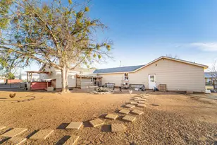 1318 W 2nd St, Breckenridge, TX 76424 - Photo 27