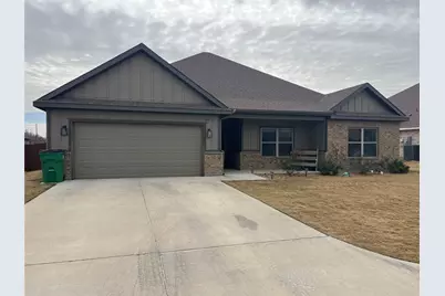 108 Wiley Street, Stephenville, TX 76401 - Photo 1