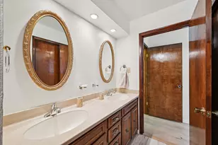 840 Ridge Dr, Bedford, TX 76021 - Photo 23