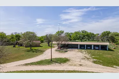 9885 County Road 270, Hico, TX 76457 - Photo 9