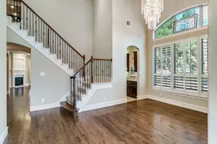 123 Alto Vista Dr, Irving, TX 75062 - Photo 3