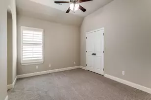 123 Alto Vista Dr, Irving, TX 75062 - Photo 33