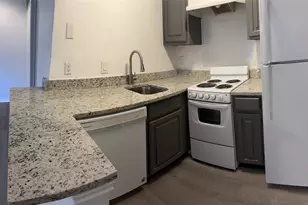 2301 Balsam Dr, Arlington, TX 76006 - Photo 7