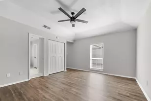 3719 Westminster Dr, Carrollton, TX 75007 - Photo 15