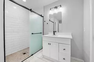 3719 Westminster Dr, Carrollton, TX 75007 - Photo 17